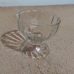 L.e. smith compote / candy dish ( no lid)